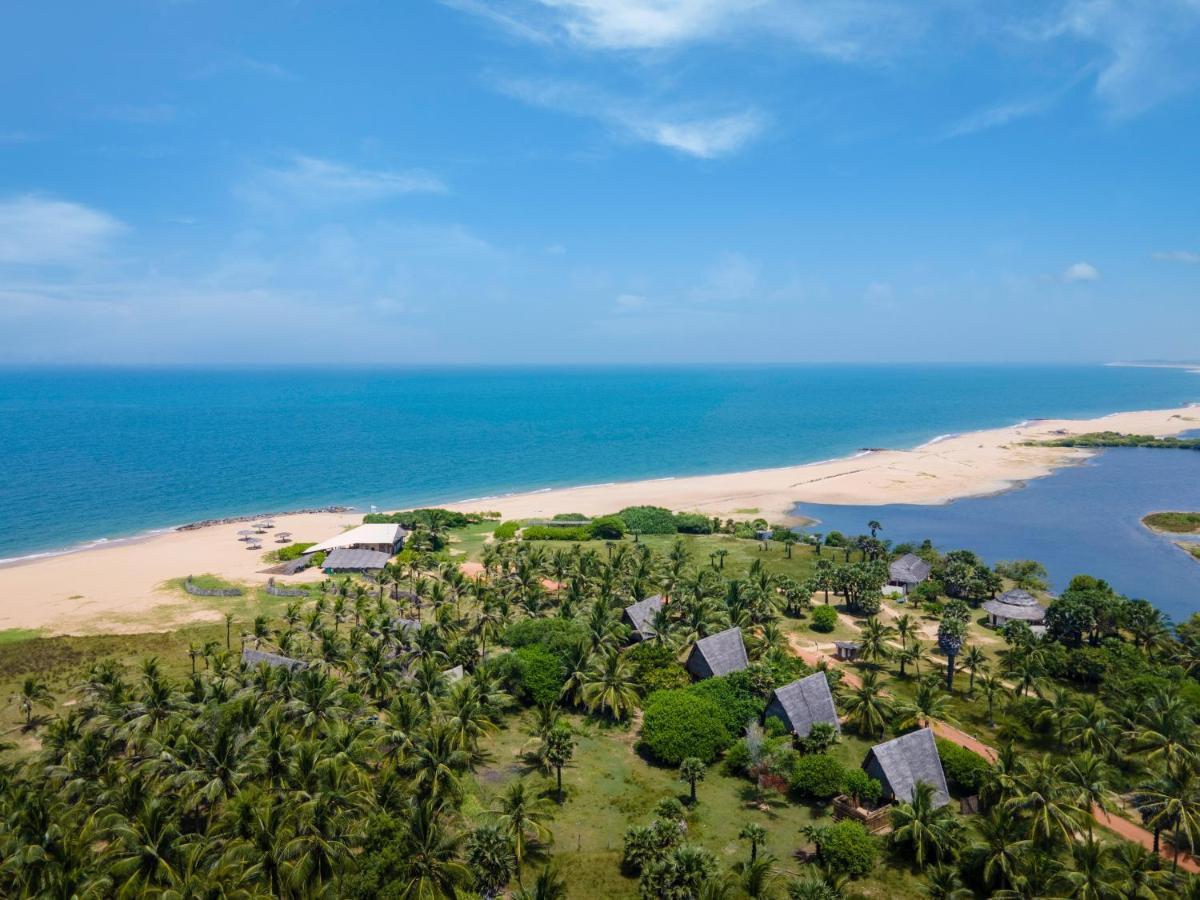 Elements Beach & Nature Resort Kalpitiya Exterior photo
